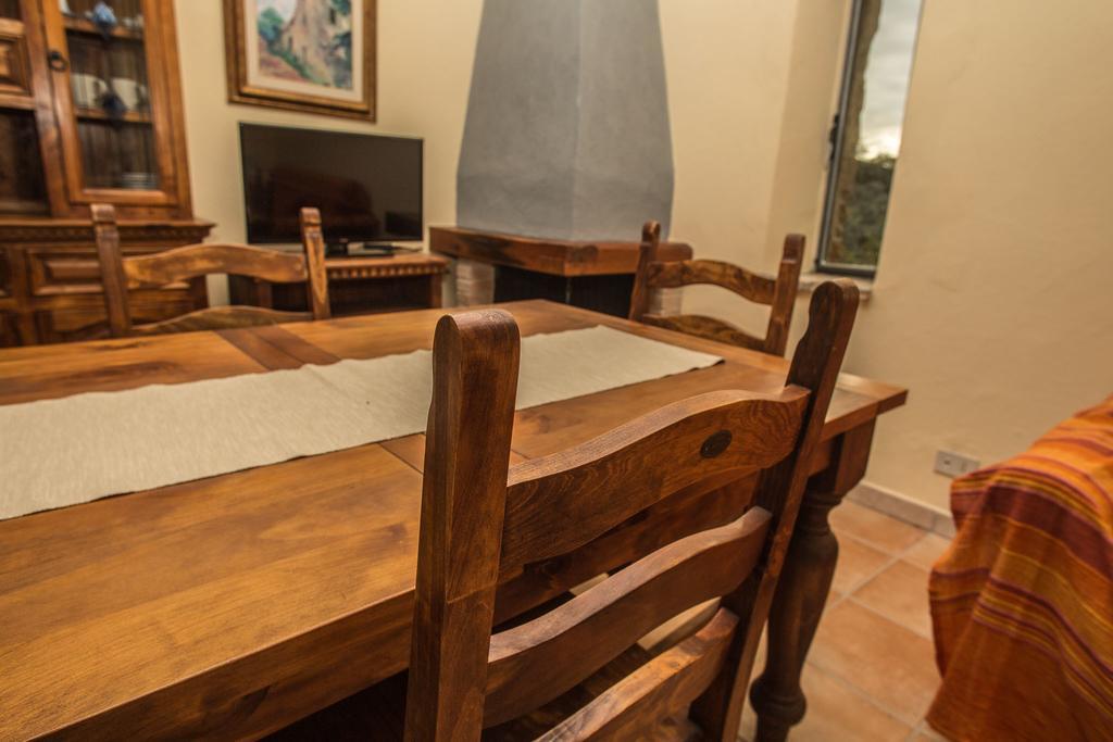 Agriturismo Podere Valdo 가보라노 객실 사진